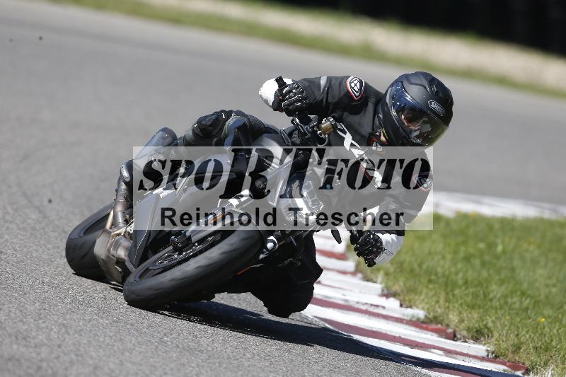 Archiv-2025/48 25.08.2025 Cornu Master School ADR/blau-bleu/49